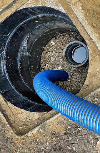 https://plumbersouthernriver.com.au/uploads/2025/06/pipe-relining-84958.jpg
